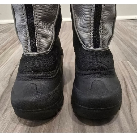 Itasca Men\'s Size 7 Black and Cream Snow Boots - Like New Itasca Kids Snow Boots Size 5 Light Pink/Black Zipup  main image 4